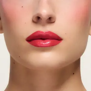 https://content.farmasi.al/Product/1002590_64_4.webp